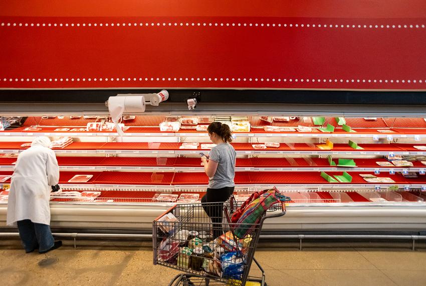 HEB, Texas grocery employees risk their health during coronavirus